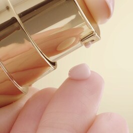 Revitalizing Supreme + - Global Anti-Aging Wake Up Balm