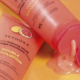 Gommage viso in schiuma - Detergente con doppia esfoliazione