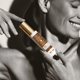 Sunleÿa Soin Solaire Anti-Âge SPF50+ - Solare viso