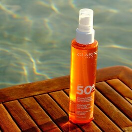 Spray Solare Illuminante Protezione Molto Alta SPF50+ - Protezione solare corpo