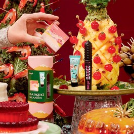 BADgal Season - Cofanetto Natale Mascara, Blush e Primer Viso POREfessional