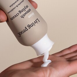No Frizz Smooth Styling Cream - Crema di styling anti-crespo