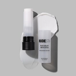 Blot & Blur Matte Stick - Fondotinta in stick