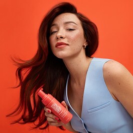 Style + Treat Yuzu + Plum Oil - Schiuma miracolosa per lo styling