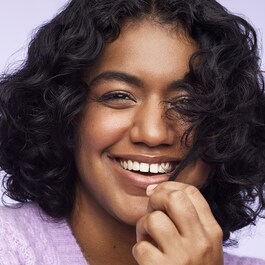 Curl Charisma® - Crema di definizione leave-in agli aminoacidi di riso + Avocado