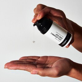 Siero illuminante con Vitamina C al 15% e EGF