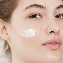 DayWear - Crema Multi-protezione SPF15