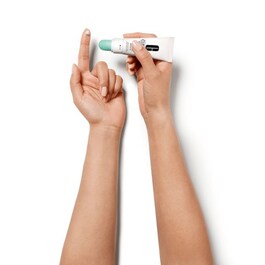 Blackhead Solutions - Estrattire dei punti neri