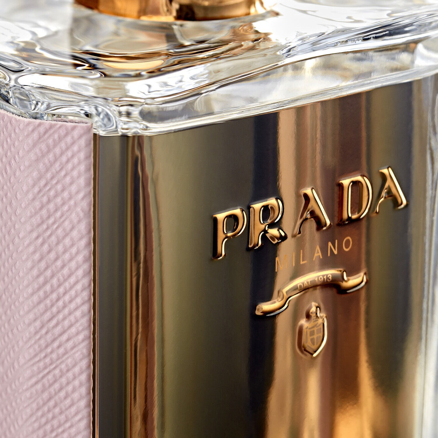 La Femme Prada L Eau Eau de toilette di PRADA SEPHORA