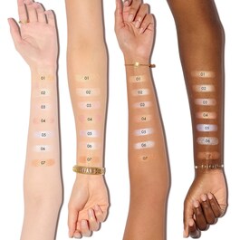 Dior Forever - Glow Luminizer Illuminante infuso con acido ialuronico