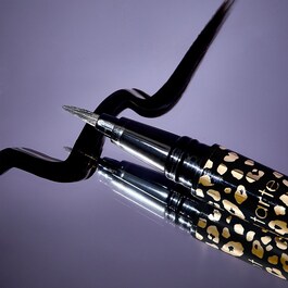 Maneater - Eyeliner liquido