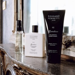 Grandioso Spray Volumizzante - Volume a lunga durata per i tuoi capelli