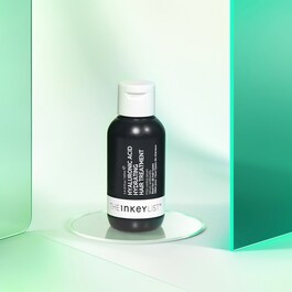 Trattamento idratante per capelli all'acido ialuronico