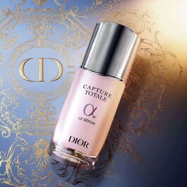 Cofanetto Capture Totale - Il rituale skincare antietà globale 4 products