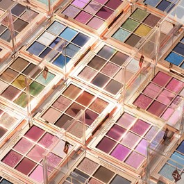 Charlotte's Palette of Beautifying Eye Trends - Palette di ombretti