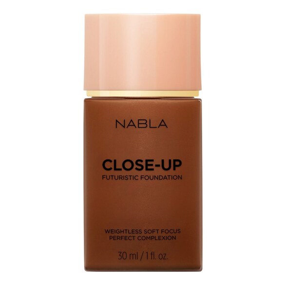 Close-Up Futuristic Foundation, NABLA