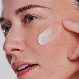 Extra-Firming Cream Giorno Tutti i tipi di pelle - Effetto lifting e tonicità