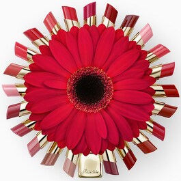 KissKiss Shine Bloom - Rossetto con 95% di ingredienti di origine naturale