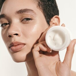 The Moisturizing Cool Gel Cream - Crema idratante in gel rinfrescante 