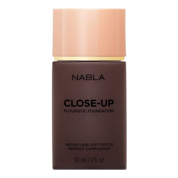 Close-Up Futuristic Foundation, NABLA
