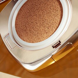 Luminous Lifting Cushion Foundation SPF 20 - Fondotinta
