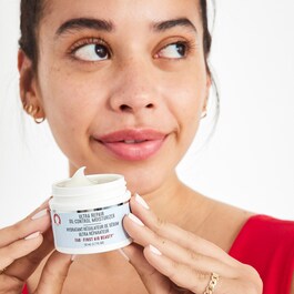 Ultra Repair Oil-Control Moisturizer - Crema idratante anti-lucido