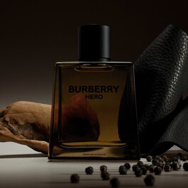 Burberry Hero Parfum Intense - Profumo uomo