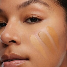 Sweetener - Fondotinta con acido ialuronico e niacinamide