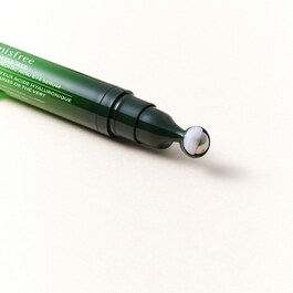 Siero occhi con acido ialuronico ai semi di tè verde