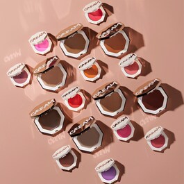 Cheeks Out Freestyle - Blush in crema