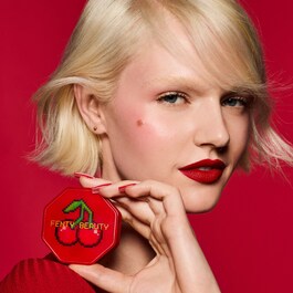 Hot Cheeks - Blush illuminante vellutato