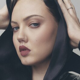 Fenty Icon Velvet Liquid Lipstick - Rossetto mat liquido 