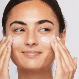 Dynamic Skin Recovery SPF50 - Crema idratante con fattore SPF