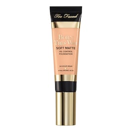 Born This Way Soft Matte Foundation - Fondotinta