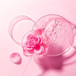 Bulgarian Rose-Maschera in tessuto idratante all'acqua di rose per pelli secche