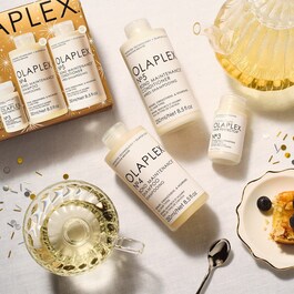 Strong Days Ahead - Cofanetto Per La Cura Dei Capelli