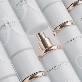 Impeccable 24HR Blurring Matte Setting Spray - Spray fissante 