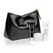 In omaggio una elegante pouch e tre travel size